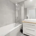 Luxury Penthouse With Sea View Rooftop-Rdr467 إِستيبونا