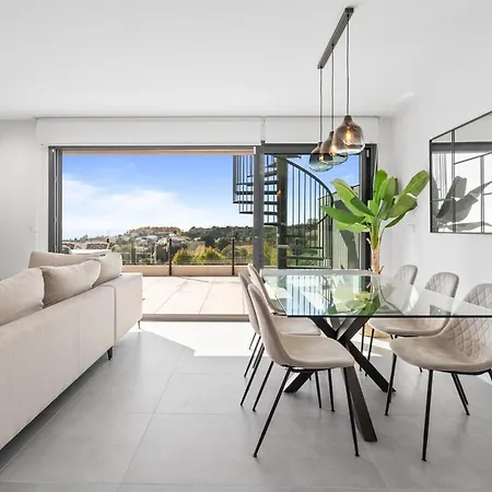 Discover Luxury Living In Estepona's Oasis-rdr467 * אסטפונה