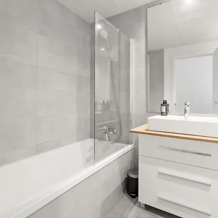 Luxury Penthouse With Sea View Rooftop-rdr467 Estepona