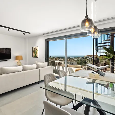 Appartement Discover Luxury Living In Estepona's Oasis-rdr467