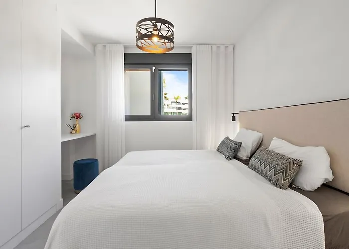 Discover Luxury Living In Estepona's Oasis-rdr467 Daire *