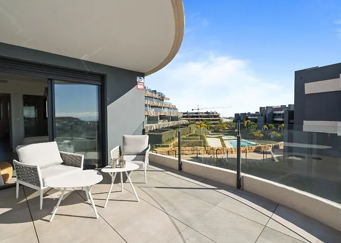 Discover Luxury Living In Estepona's Oasis-rdr467 * Estepona