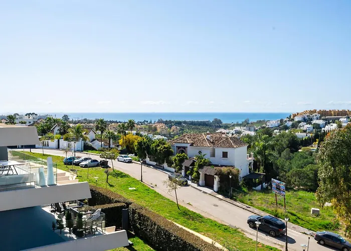 Discover Luxury Living In Estepona's Oasis-rdr467